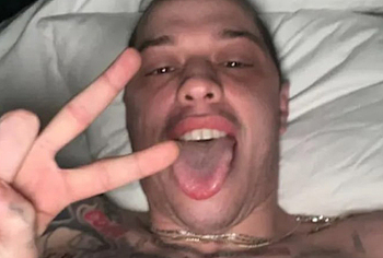 Pete Davidson nude selfie