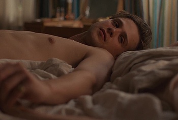 Leo Woodall naked