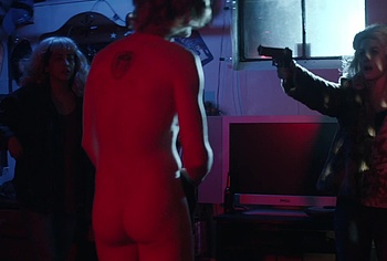 Robert Aramayo bum
