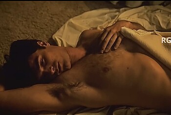 Jacob Elordi frontal nude