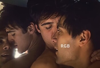 Jacob Elordi gay sex