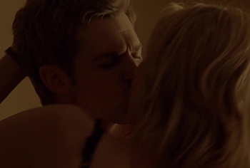 Mike Vogel sexy