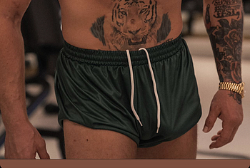 Conor McGregor bulge