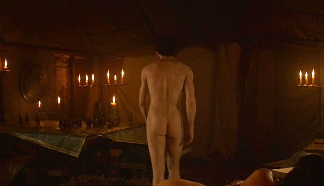 Richard Madden nude