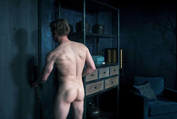 Freddie Fox uncensored nude