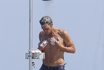 Tom Brady dick bulge