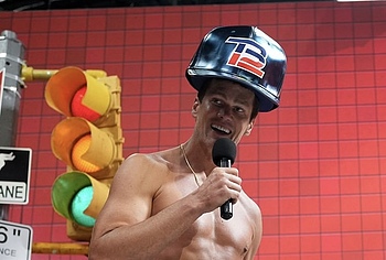 Tom Brady naked torso