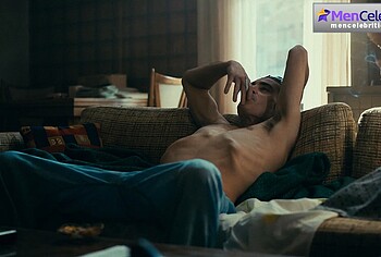 Joaquin Phoenix shirtless