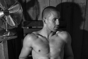 Dino Fetscher nudity