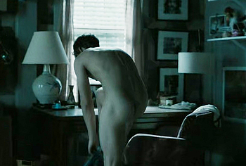 Hunter Doohan frontal nude