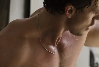 Austin Butler shower