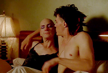 Finn Wittrock gay male celeb