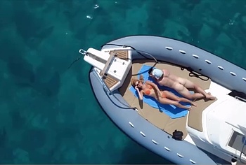 Billy Magnussen naked