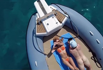 Billy Magnussen nude