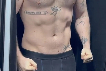 Tom Grennan cock bulge