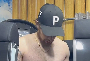 Tom Grennan dick bulge