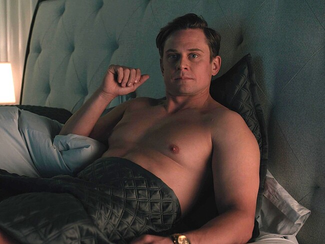 Billy Magnussen shirtless