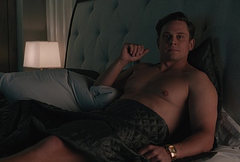 Billy Magnussen torso