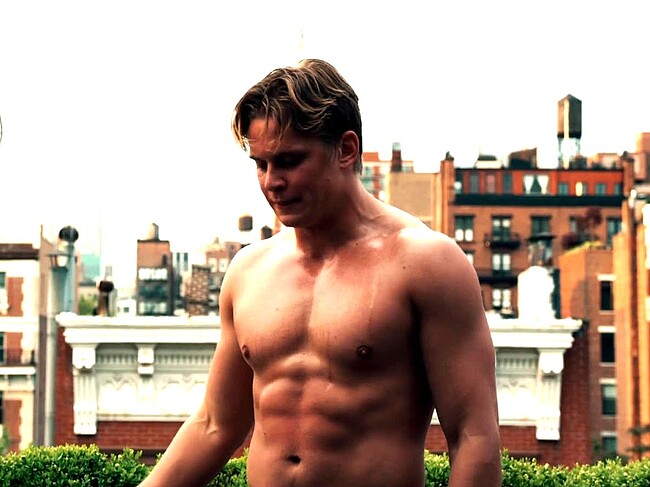 Billy Magnussen torso