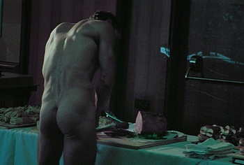 Orlando Bloom nude in The Cut