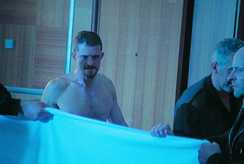 Orlando Bloom nude in The Cut