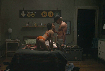 Austin Butler nude in Caught Stealing