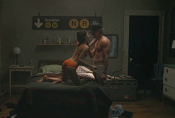 Austin Butler nude in Caught Stealing