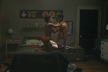 Austin Butler nude in Caught Stealing