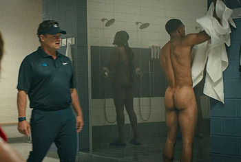 Xavier Mills nude ass