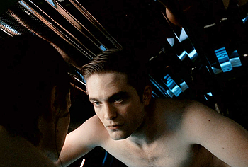 Robert Pattinson sexy in Cosmopolis