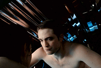 Robert Pattinson sexy in Cosmopolis