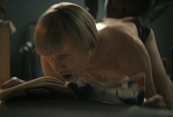 Tobias Jelinek gay sex in Monster