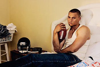 Tyriq Withers shirtless and bulge pics