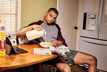 Tyriq Withers shirtless and bulge pics