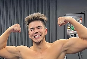 Sammy Guevara nude and sexy