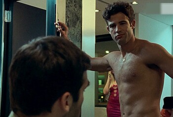 Jason Fernndez shirtless