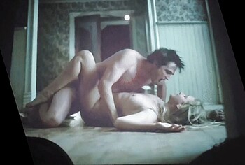 Robert Pattinson Nude Sex in Die My Love