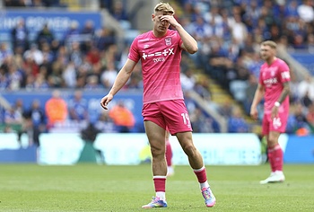 Liam Delap bulge photos