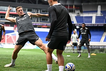 Liam Delap bulge photos