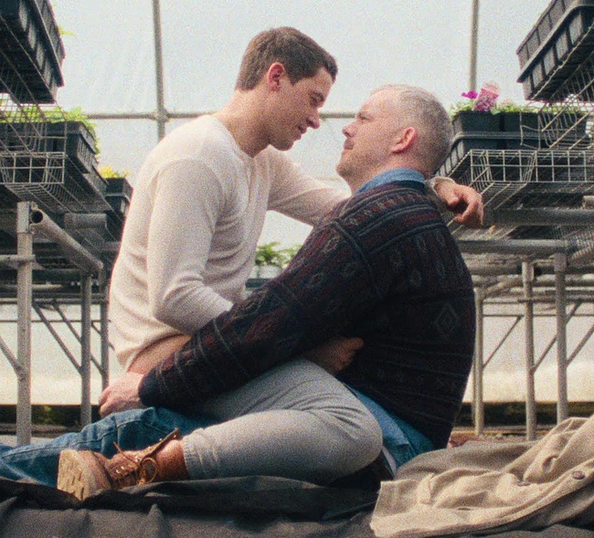 Tom Blyth nude gay sex