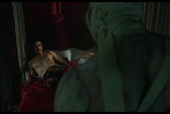 Oscar Isaac nude in Frankenstein