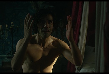 Oscar Isaac nude in Frankenstein