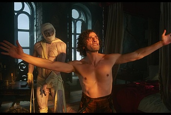Oscar Isaac nude in Frankenstein