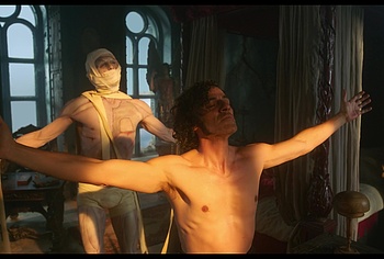 Oscar Isaac nude in Frankenstein
