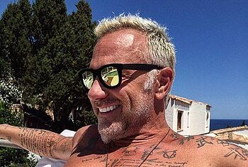 Gianluca Vacchi nude pics