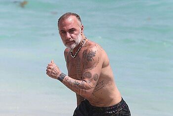 Gianluca Vacchi nude pics