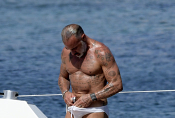 Gianluca Vacchi nude pics