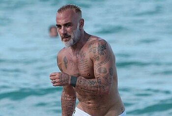Gianluca Vacchi dick bulge