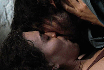 Diego Luna gay sex in Kiss Of The Spider Woman