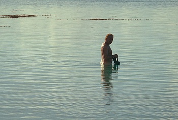 Billy Zane nude in Waltzing With Brando